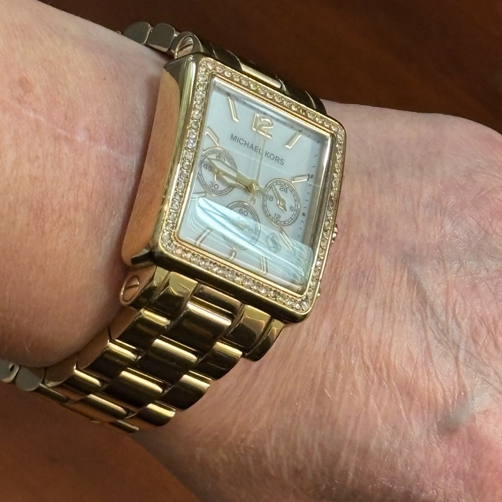 Micheal Kors Hudson mid Chronograph quartz watch - Picture 6 of 7